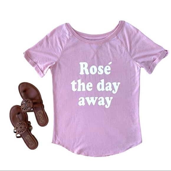Grayson Threads Pink Blush Rose The Day Away Graphic T-Shirt Size Extra Small - Picture 2 of 15